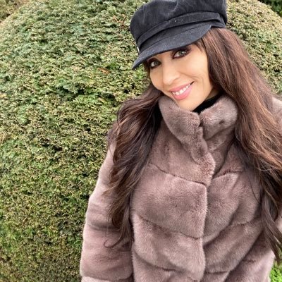 VanBird's profile picture. Aesthetic Medicine specialist & owner of The Aesthetic Consultant. Philosophy Grad. Dabbled as a TV Presenter. Loves Laurent Perrier Rose & French macarons