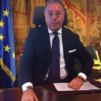 luca_montenegro's profile picture. Direttore Banca Monte dei Paschi di Siena.