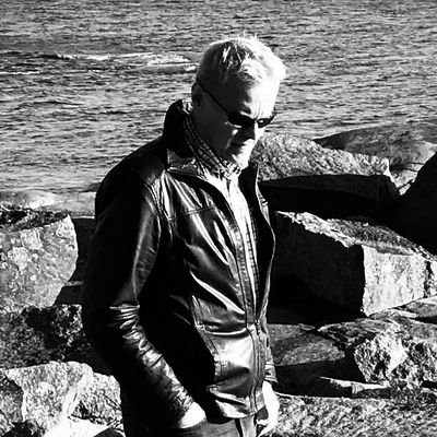 mustascholes's profile picture. futis, lätkä, f1 ja... talous.
  https://t.co/UChYnRjmFT