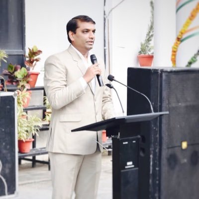 genuinepankajk's profile picture. #IIT RT's are not endorsements please