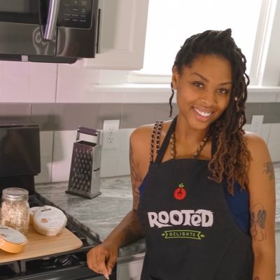 RootedDelights's profile picture. 🧀 Meltable & shreddable vegan cheez wheels for all to enjoy. Dairy free🌱soy free🌱gluten free🌱tree nut free. Nationwide shipping in USA🇺🇸 Website below⬇️⬇️