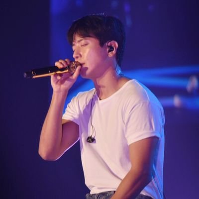 yongmaze's profile picture. @JYHeffect 💙🤙🏻