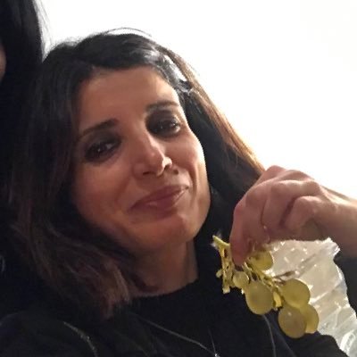 Ciascuno di noi è diverso per la coloritura che la pazzia da ad ognuno di noi.