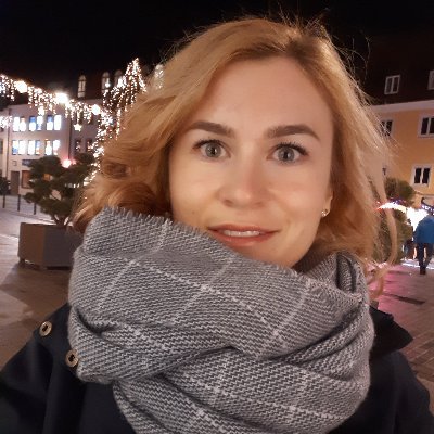 LilliLisa1's profile picture. Löwenbändigerin, Flohdompteurin, Bücherwürmin