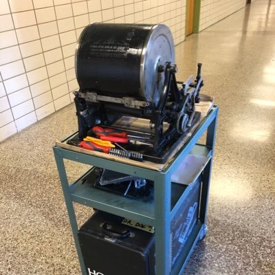 Mimeo_Lab's profile picture. Mimeo Lab: (Re)Printing Innovations is a student-led project about the intersections of literature & technology in courses taught by @nicksturm at @GeorgiaTech.