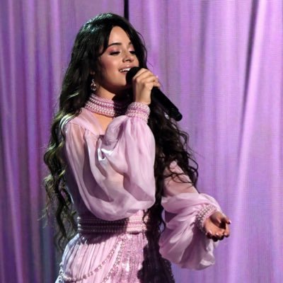 Saw Camila 20/06/18 || CAMILA FOLLOWED 28/12/18 ❣️ || French Camilizer 🇫🇷