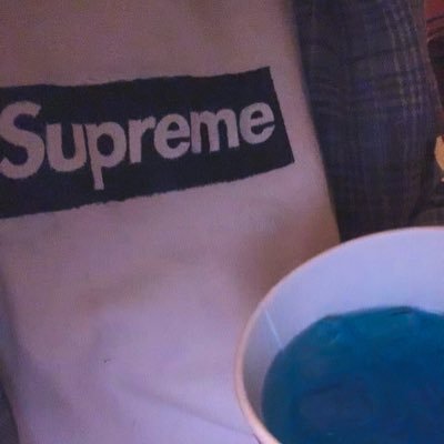 0v0_Supreme's profile picture. follow my Instagram @0v0_supreme