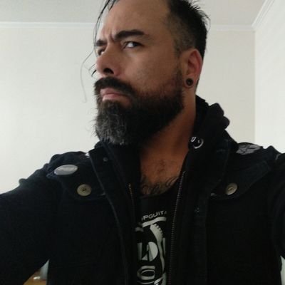 Testigovocal's profile picture. Dueño de Simple Audio