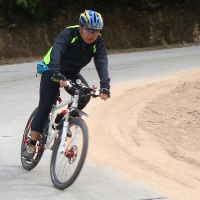 zengseng's profile picture. 