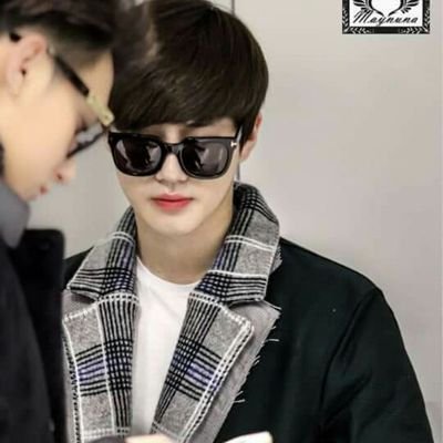 WUTTHMO55534739's profile picture. school