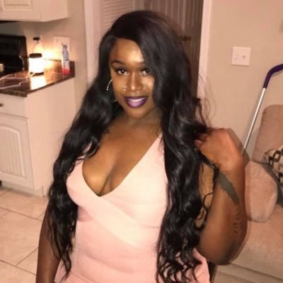 CessieB33's profile picture. God | Family ❤️ | '16🎓