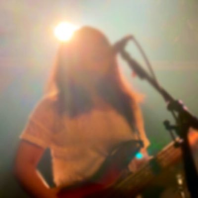 ベース弾いたり歌ったり/エンゲル係数高め/日本酒好き/ビターチョコレート好き/カフェラテ好き/作るより食べたい/フォローお気軽にどうぞ!/基本的に音楽関係はこちら/ゲーム・アニメについても話します/本垢(🔑)のリプ・DMにも使います