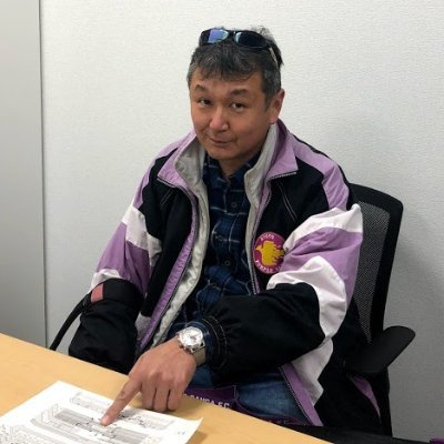 suzuki1kj's profile picture. すずき一級建築士事務所 https://t.co/lpgAFVf0dd プロフィール画像はサンガスタジアム by KYOCERA の監督室の監督席に座らせてもらえました。