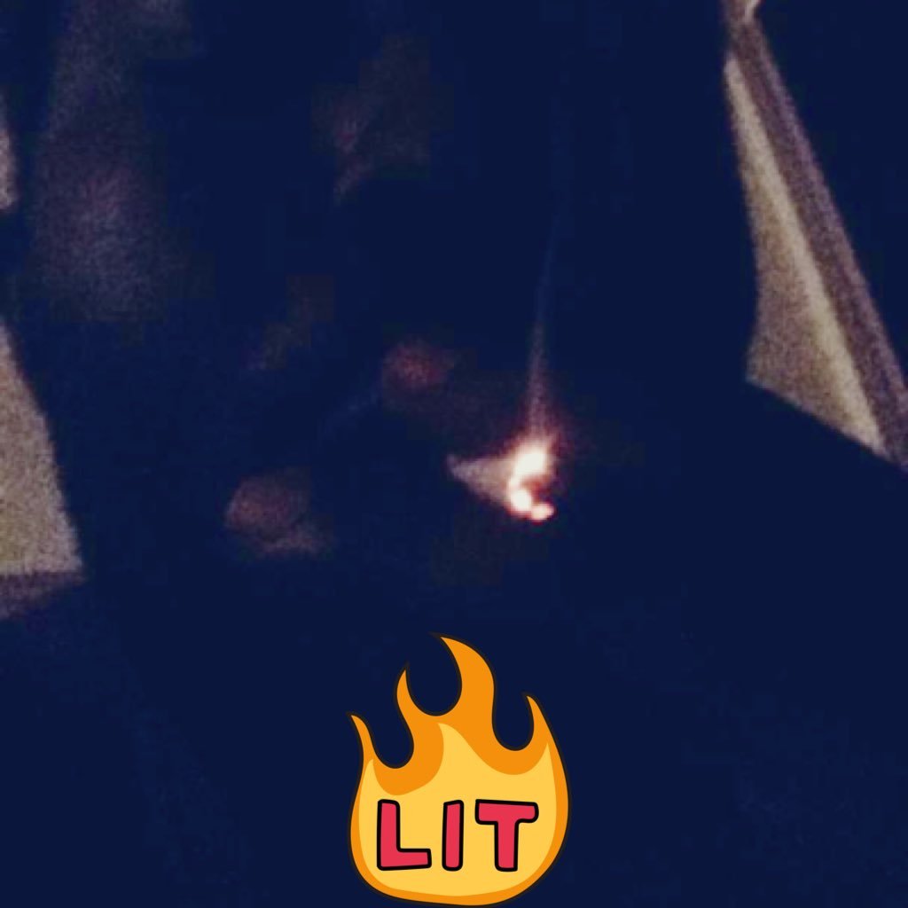 This nigga crazy
Patiently waiting for my turn to shine
Artist