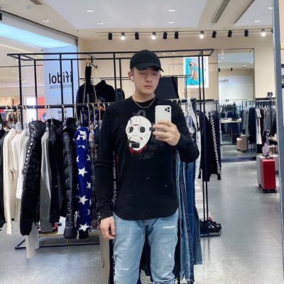 Nemo16113333's profile picture. look for@free