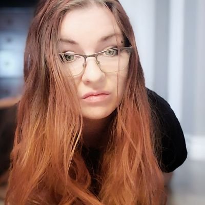 nicoledotjpg's profile picture. I like games.