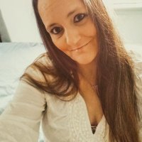 Christina Stout - @Christi32072351 Twitter Profile Photo