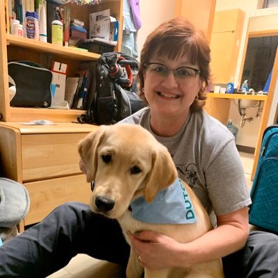Wife, mom, animal lover (especially our Shih Tzu). Helping others learn about the health benefits of CBD oil.
