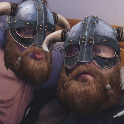 33 Year Old from The East Coast, I spend most of my spare time playing video games and making stuff