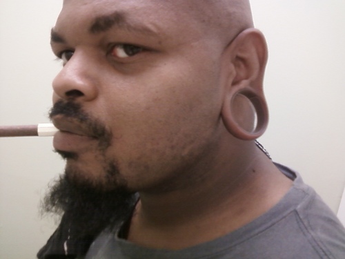ap1nkyfanat1k's profile picture. a super freaky slut of a man, that is a new fan of Pinky. I have 14 tats, a big gauge in my left ear, I'm 5'6tall, 225lbs.