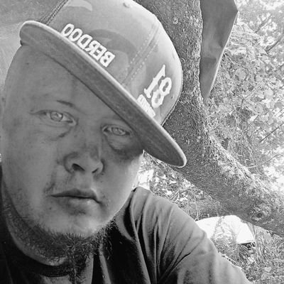 p_jimpa's profile picture. LIVE FAST,HAVE FUN,
PROUD SINGLE DAD! LOVE PHOTOGRAPHY! HD !GOVERNMENTS ARE THE REAL CRIMINALS! 
SYL81 WORLWIDE.. 
Peace