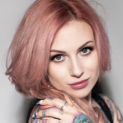 Tattoo artist-UK 🇬🇧 USA 🇺🇸 Instagram:@jennakerrtattoo info@Jennakerr.com