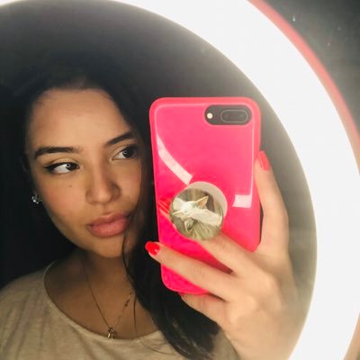 petrimitredish's profile picture. you can’t see how amazing other people think I am // does amazon deliver to you in the mountains