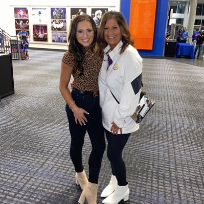 Narrow Pathway Management: Director Of Gymnastics @npathwaymgmt Former LSU gymnast & 4 year USA gymnastics national team member! insta: lpriessman2016