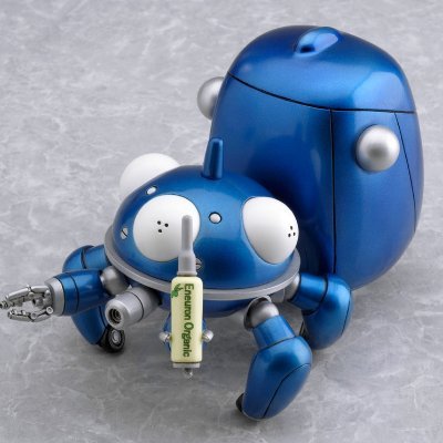 ADmissSauce's profile picture. 20+
I like to follow good artists & interesting pic on Twitter, I don't post much. 
You don't have to follow me back.