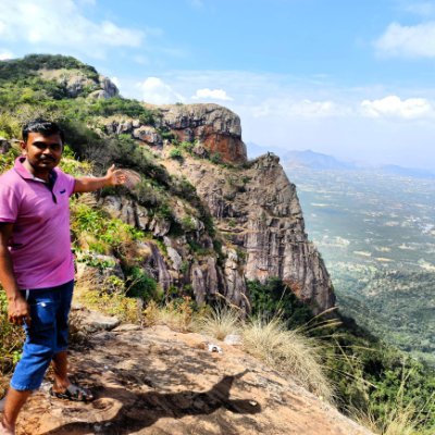 kwkottees's profile picture. I'm a vlogger