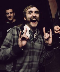 I grow facial hair like its nobody's business, I also make movies.