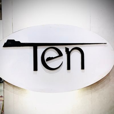 靴 ten 大きい靴の専門店 ビッグシューズ テン (@shoes_ten) · Shinjuku
