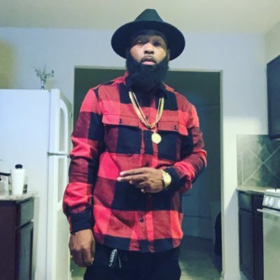 See3Miles's profile picture. this is my personal Twitter profile get to know me