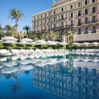 Luxury 5-star hotel in Saint-Jean-Cap-Ferrat, between #Monaco and #Nice, #CotedAzurFrance. Member of The @LeadingHotels of the World