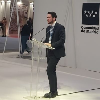 Jurista. Politólogo. Presidente de @ilecturafacil. Consultor en @cuartosector Consejero Cátedra Economía Social, Ética y ciudadanía en @pablodeolavide.