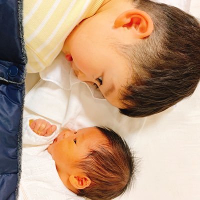 hisaka_ni's profile picture. ビールを愛する米系食品（製造・卸）で働く男44歳（会社ではビールメーカー向けモルトも扱っていて直接関係ないけどビール好きとしては嬉しい）バンコク住んでた（シンハ美味し）。ソウル（CASSも好き）とマンチェスターと足利にも住んでた。（沢山飲んだ）そして東京でもただ飲んでる日記