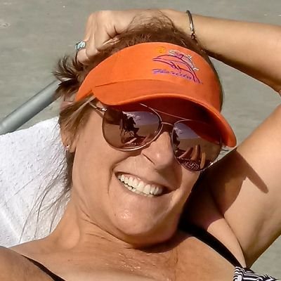 Christian conservative,Patriot🇺🇸, mom, nana, very blessed retiree.