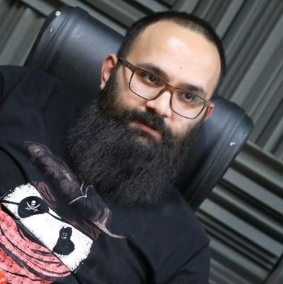 HamiD_RezA_13_'s profile picture. Graphic & UI/UX Designer