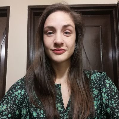 elpayotuiter's profile picture. Pediatra, fuente de emociones inagotables, traga-libros por gusto y amante feroz del chocolate.