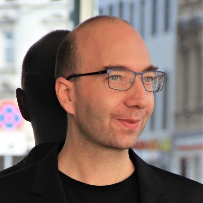 Autor bei Edition Atelier, Müry Salzmann, Verbrecher Verlag. Zuletzt erschienen: Der Schrank.