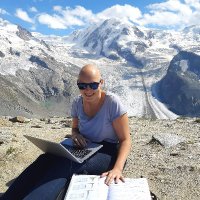 Alzbeta Roeselova (@betkaroe) 's Twitter Profile