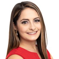 Lindsay Tuman(@LindsayOnTV) 's Twitter Profile Photo