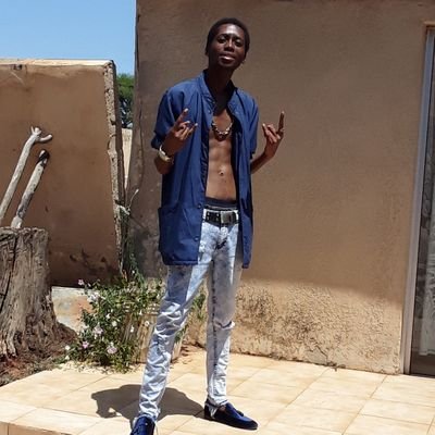 Ace_Worlwide's profile picture. ace.worldwidemusic@gmail.com for erthang business related. Thinker, artist, illustrator, all-round creative. Gemini mind  bxtch!!!♊