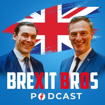 Politically incorrect podcasting with @Michael_Heaver & @MartinDaubney! 🇬🇧