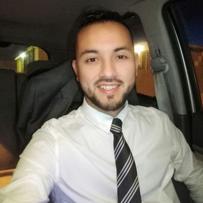 Periodista UCV - Venezolano en Venezuela - No importa cuánto nos tarde ni cuánto nos cueste: Venezuela vale la pena.