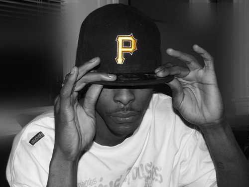 deleonemedia's profile picture. http://t.co/xHmhg2Ak9S ; producer, engineer, father, brother, child of God.