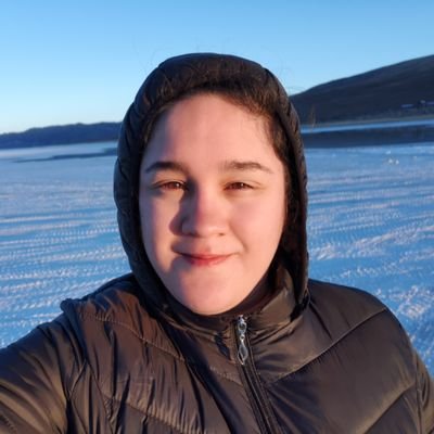 andrea_gamarrat's profile picture. 💜💙💖💛

* Ser parte del mundo sin ser como todo el mundo.

Vive y Deja Vivir :)