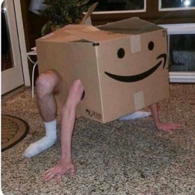 anormalbox's profile picture. A normal box