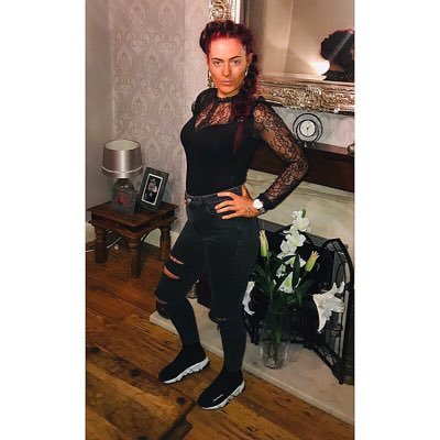 ashdevine__'s profile picture. ♥ Manchester | 25 | Mamma to Albie & Jett ♥