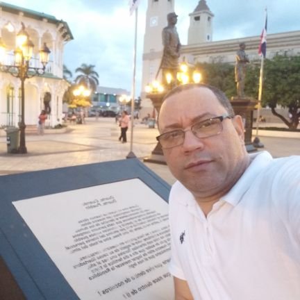 Eduar2Rodriguez's profile picture. living it.